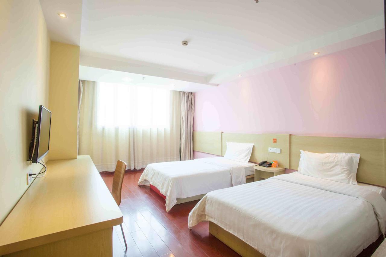 7Days Inn Wuhan Zhuankou Development Zone Jianghan University Ruang foto