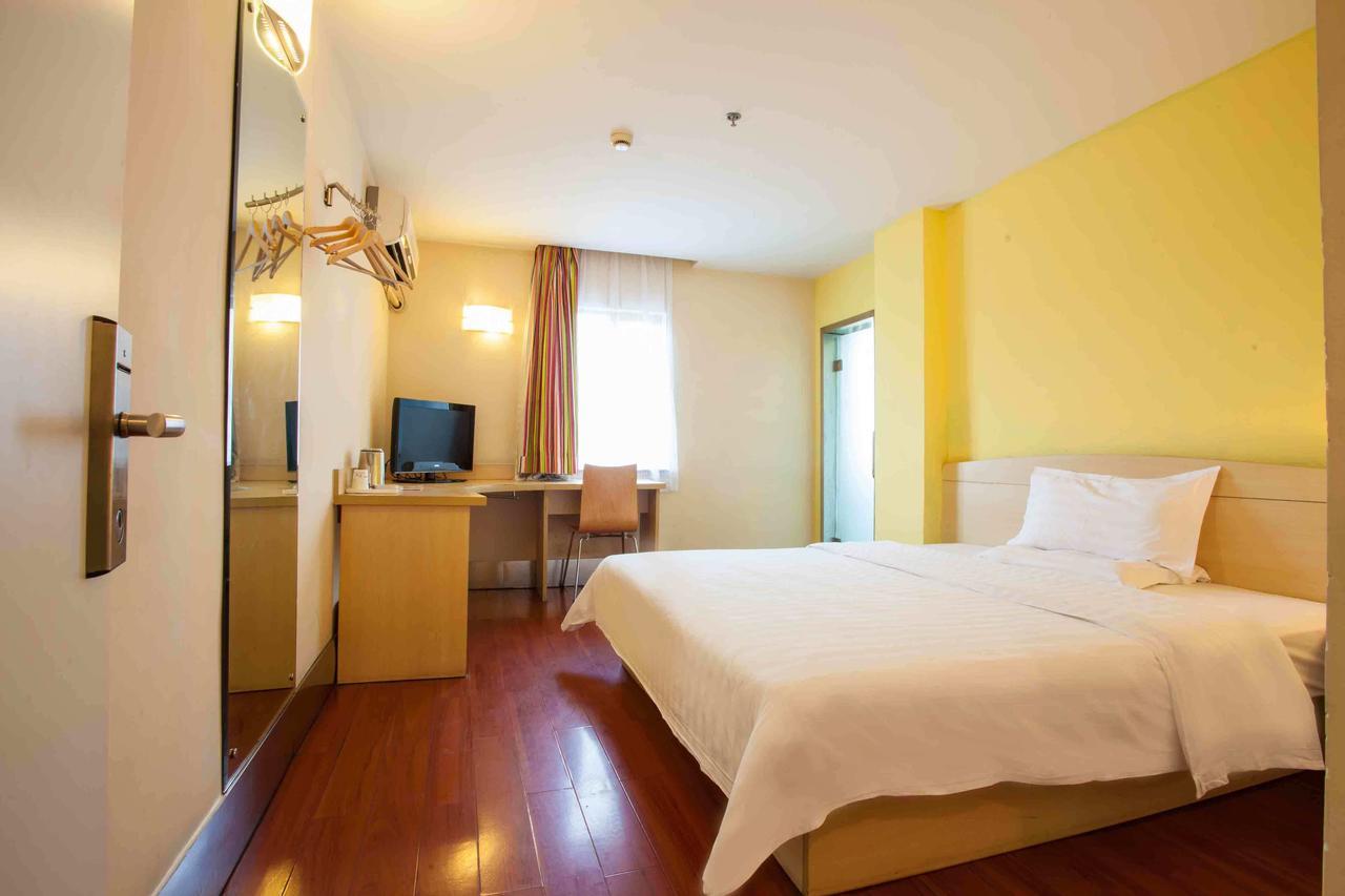 7Days Inn Wuhan Zhuankou Development Zone Jianghan University Ruang foto