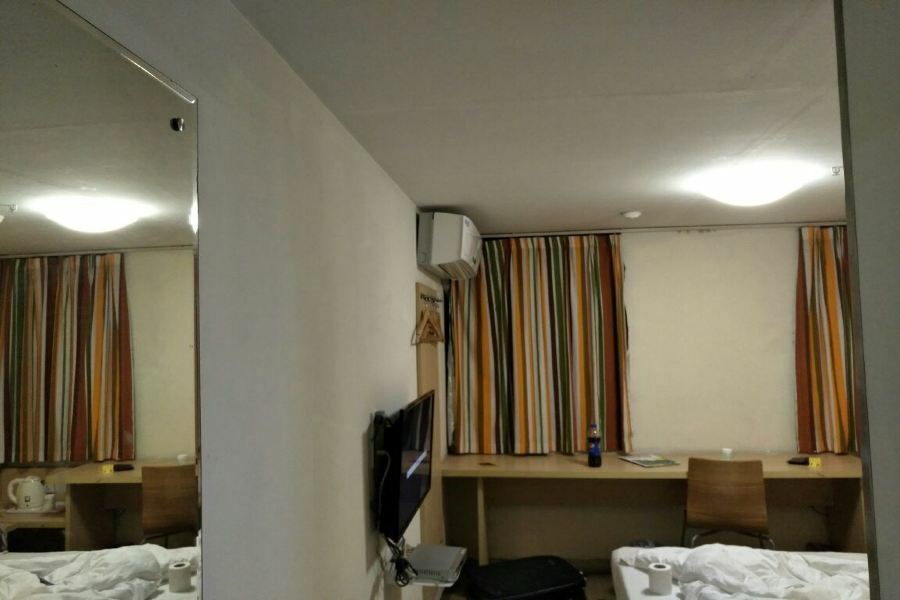7Days Inn Wuhan Zhuankou Development Zone Jianghan University Bagian luar foto
